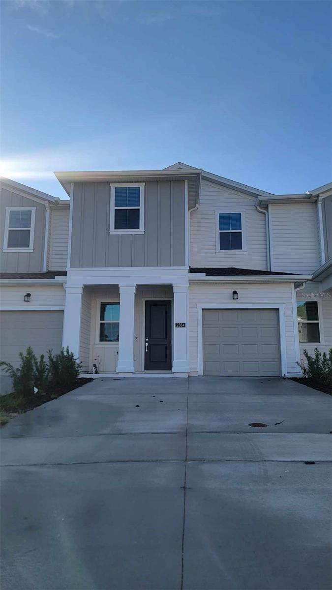 WATER VIEW
Se Habla Español
Experience the epitome of luxury and convenience with our brand new, state-of-the-art rental townhome. This exquisite 3-bedroom, 2.5-bathroom gem boasts a one car garage, washer and dryer for ultimate convenience, and stunning stainless-steel appliances that will make any chef's heart skip a beat. Situated just moments away from the enchantment of Disney, this prime location offers unparalleled convenience and endless entertainment options. Imagine being able to indulge in the magic of Disney whenever you please, creating unforgettable memories with your loved ones. Not only does our rental townhome offer proximity to Disney, but it also features a community pool and playground, providing the perfect oasis for relaxation and fun. Lounge by the pool, soak up the sun. Priced at only $2800 per month, this is an opportunity that cannot be missed. Don't wait another minute to secure your dream rental townhome and embark on an extraordinary journey of modern refinement. Contact us now to indulge in a lifestyle that is synonymous with luxury, convenience, and pure bliss.