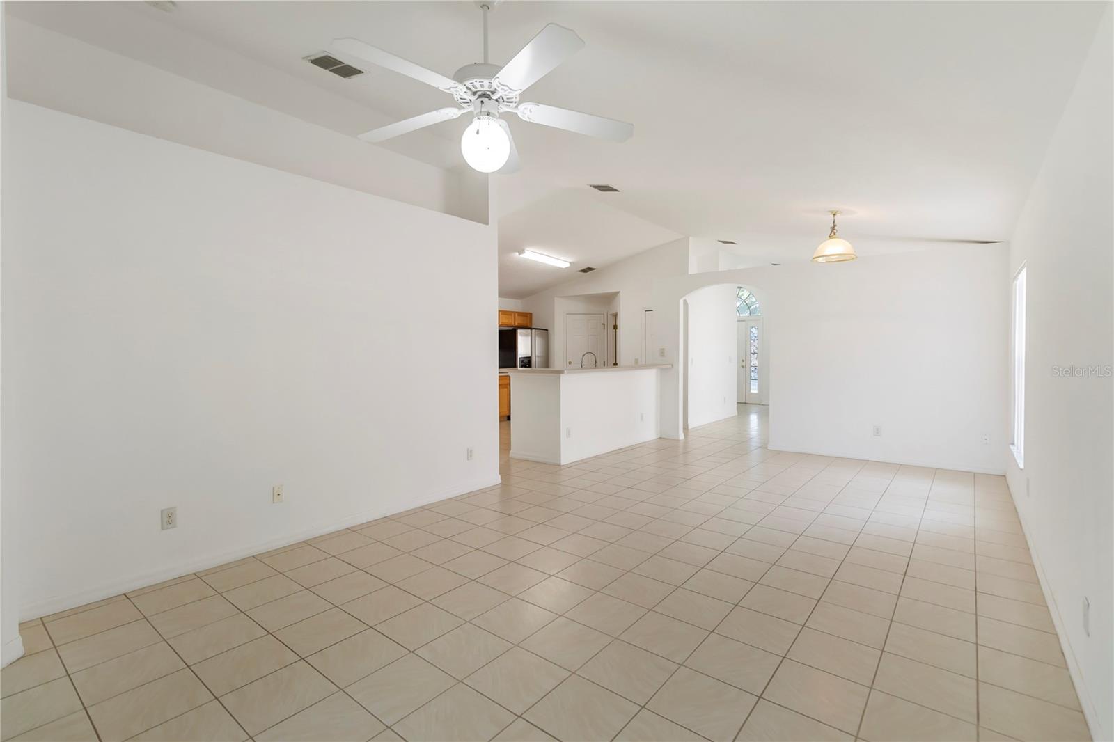 ROUSE RUN - Residential Lease