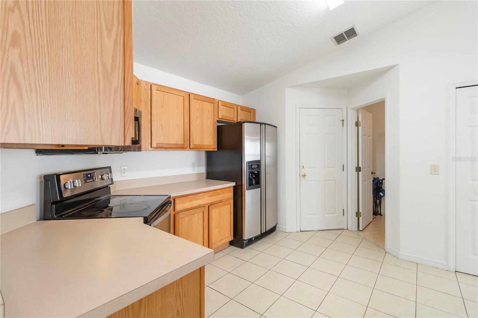 ROUSE RUN - Residential Lease
