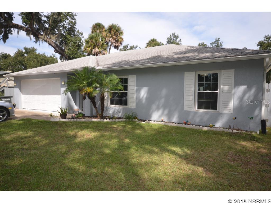 Beautifully renovated block home on nice corner lot.  Home boasts open floor plan with 12x24 tile throughout kitchen and great room.  Bathrooms have been completely remodeled with new vanities, tile, and showers.  Kitchen has new cabinets, stainless appliances and walk in pantry. The A/C was replaced in 2017 and home is equipped with security system.  Walking distance to Riverside Dr. and close to shopping and downtown Canal St. ;Water: City