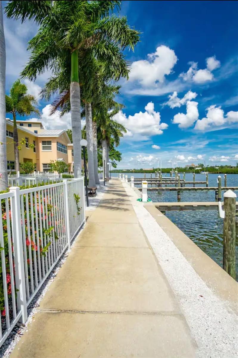 BAREFOOT BEACH RESORT OF INDIAN SHORES - Residential