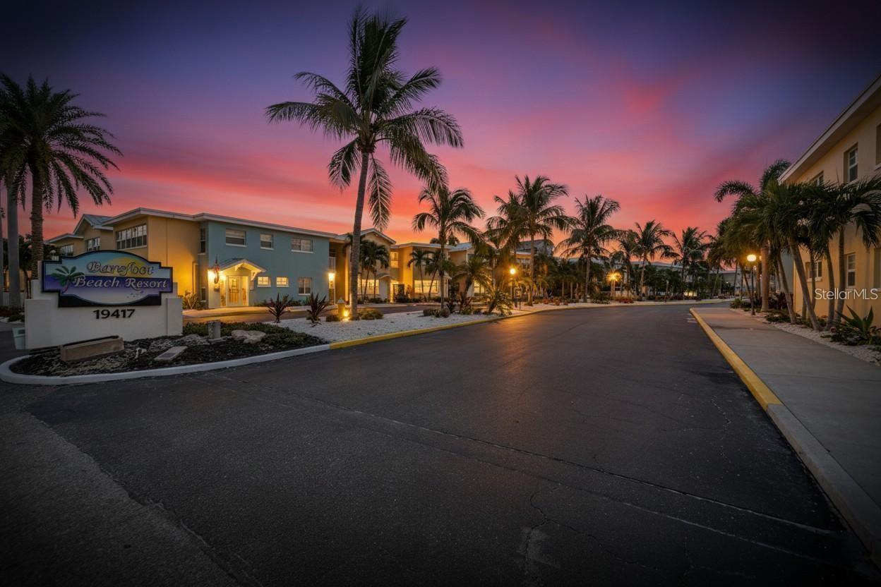 BAREFOOT BEACH RESORT OF INDIAN SHORES - Residential