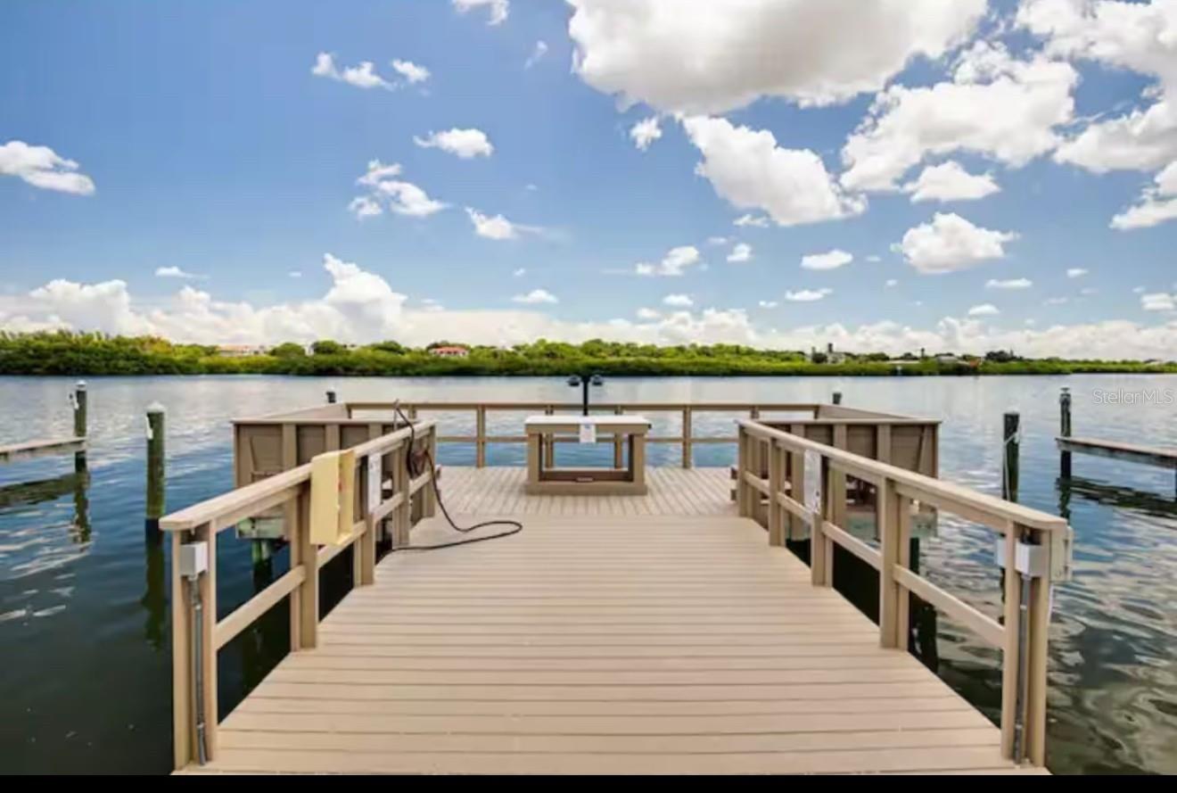 BAREFOOT BEACH RESORT OF INDIAN SHORES - Residential