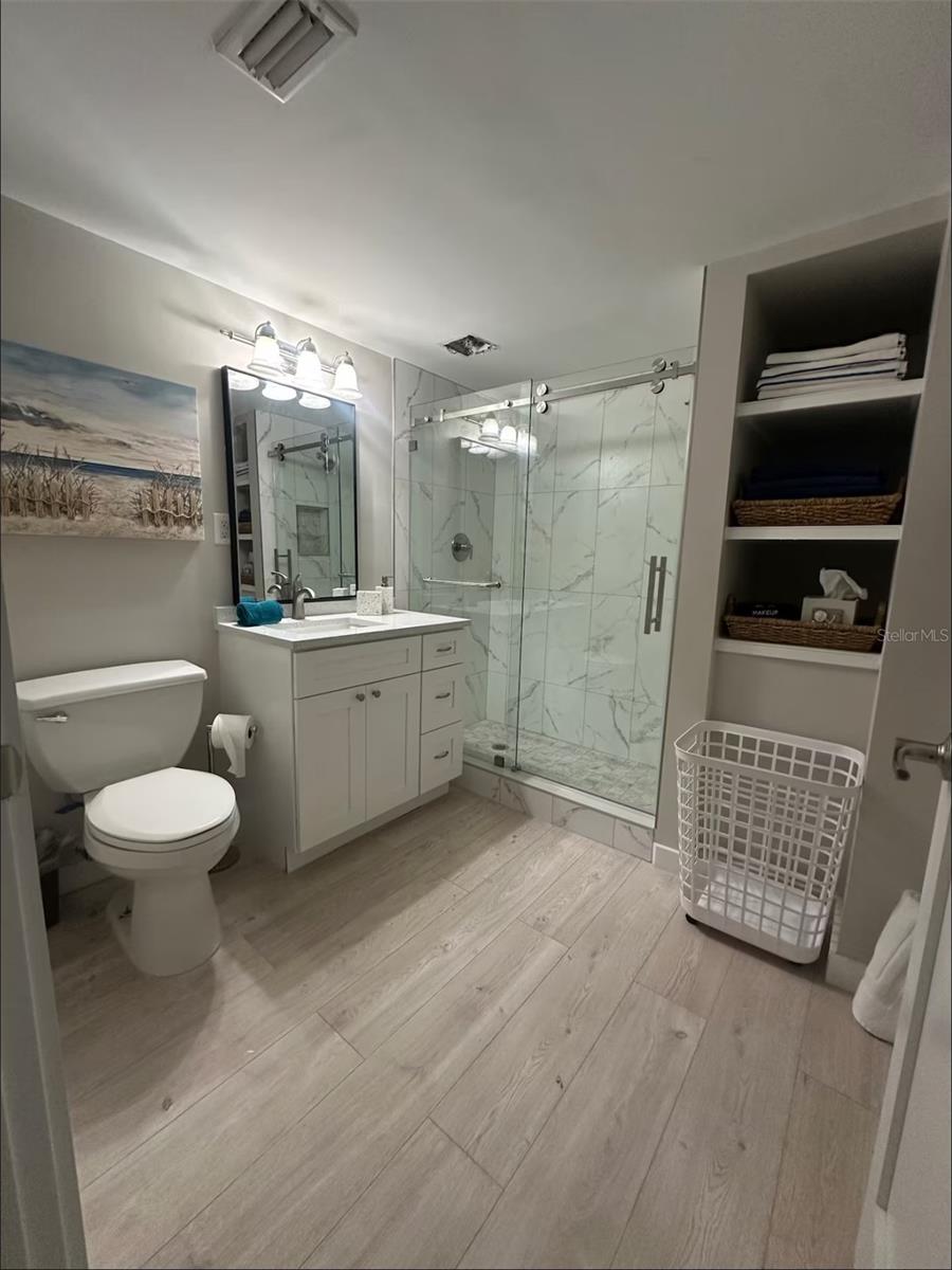 BAREFOOT BEACH RESORT OF INDIAN SHORES - Residential
