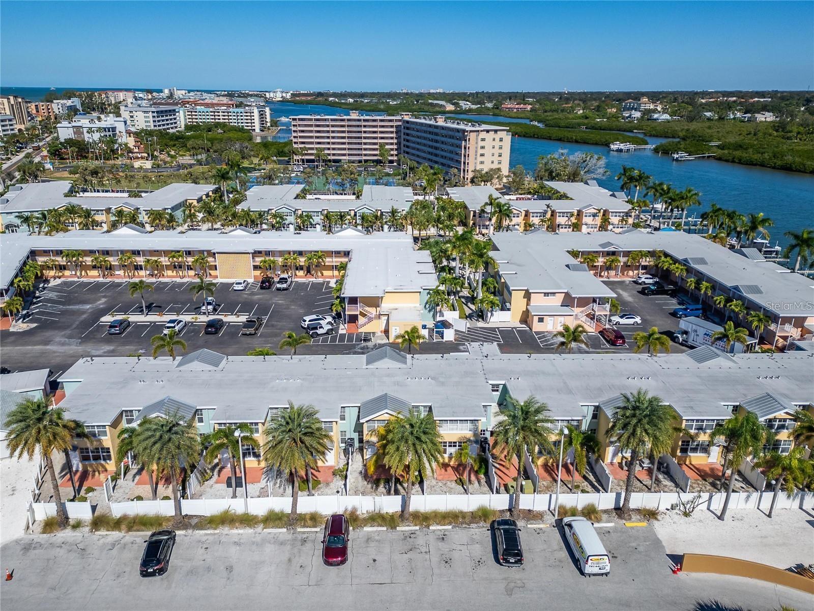 BAREFOOT BEACH RESORT OF INDIAN SHORES - Residential