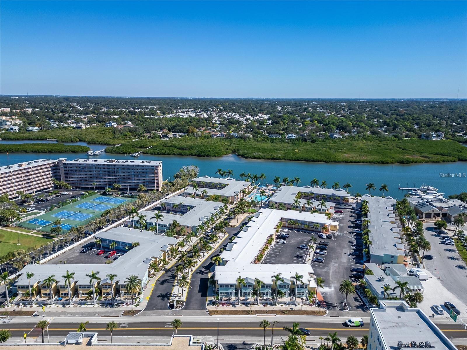 BAREFOOT BEACH RESORT OF INDIAN SHORES - Residential