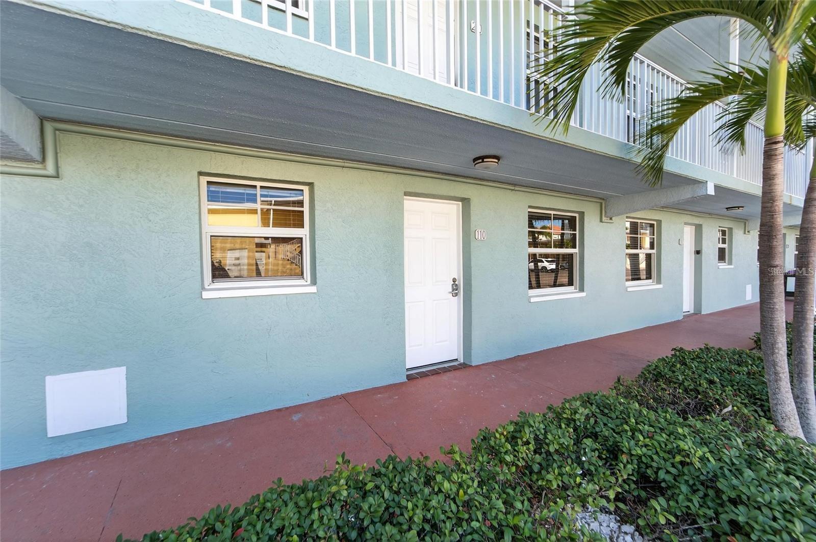 BAREFOOT BEACH RESORT OF INDIAN SHORES - Residential