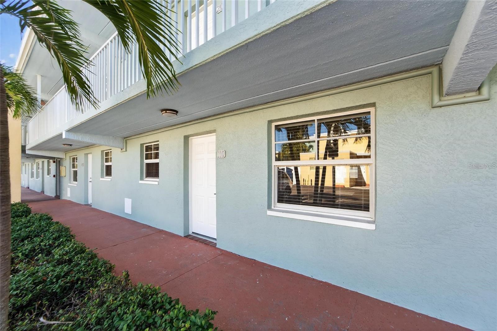 BAREFOOT BEACH RESORT OF INDIAN SHORES - Residential