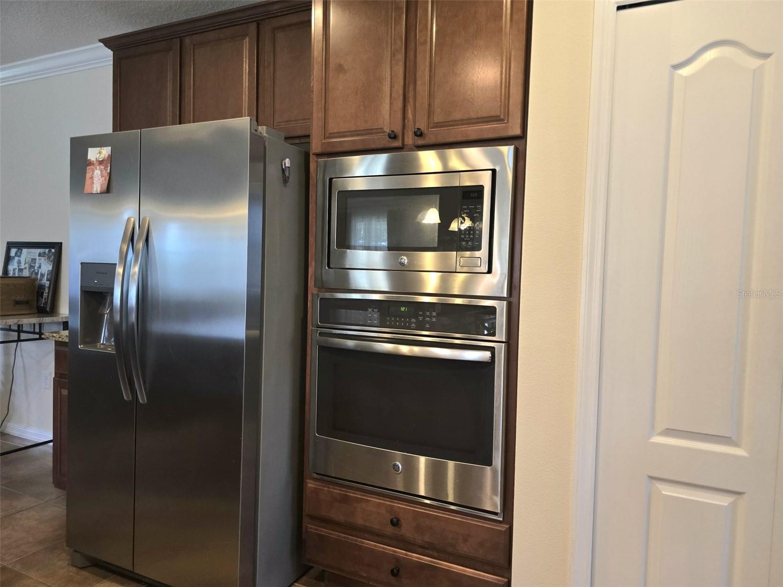 STONEWOOD CROSSINGS PH 2 - Residential