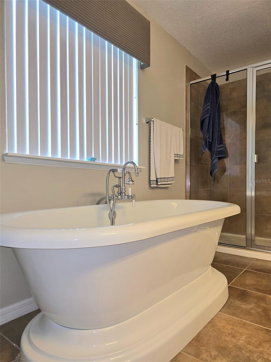 STONEWOOD CROSSINGS PH 2 - Residential