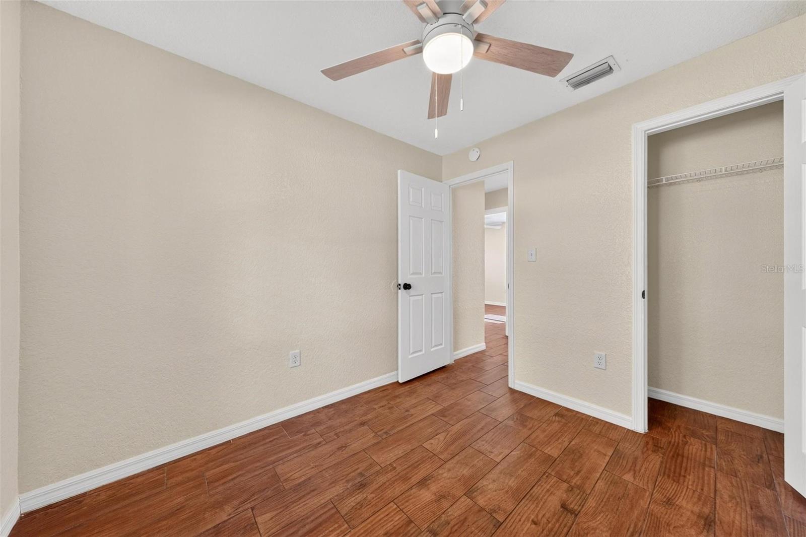 MOUNT DORA - Residential