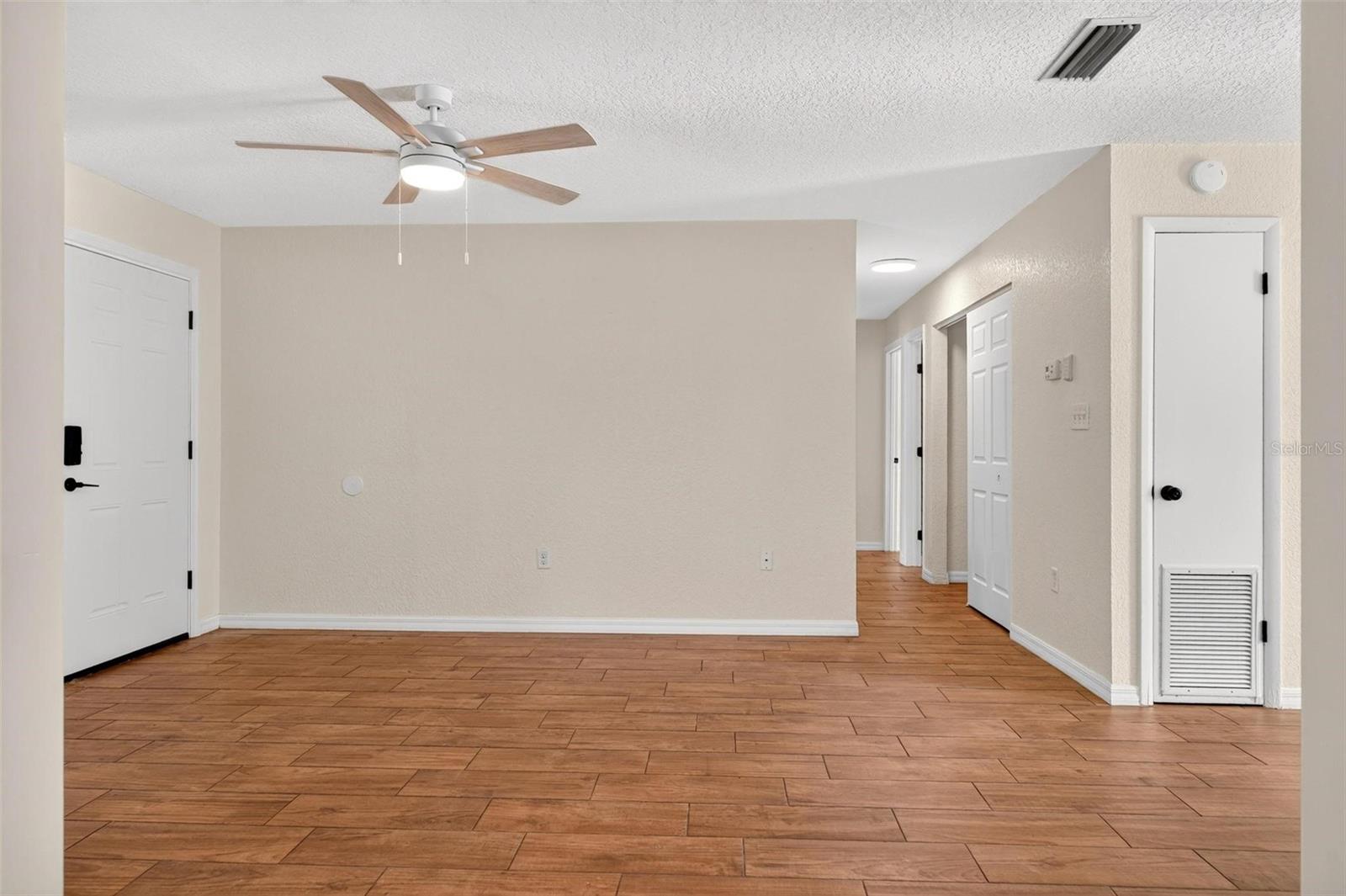 MOUNT DORA - Residential