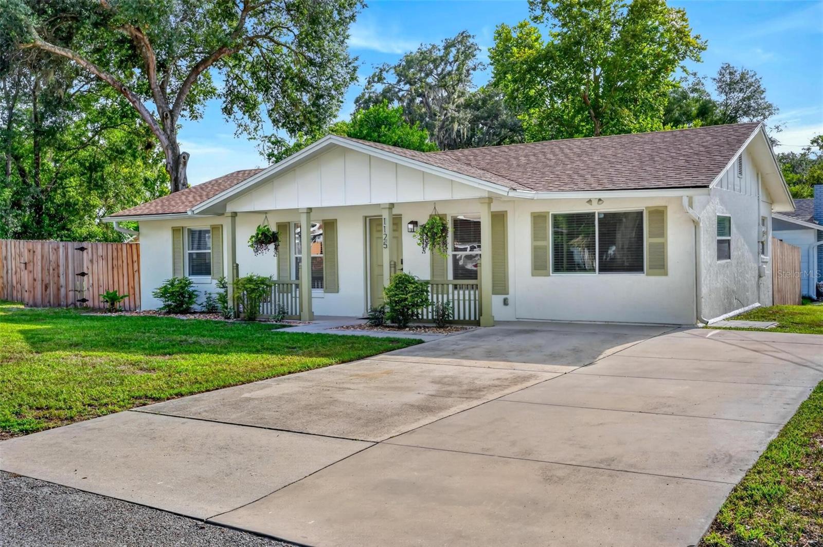 MOUNT DORA - Residential