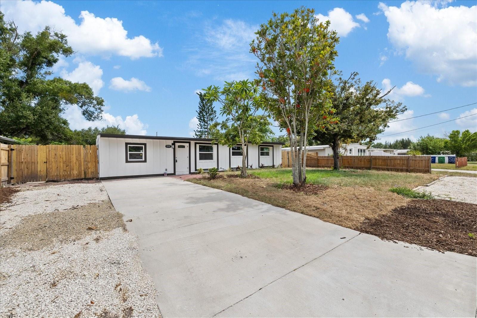 BAY BREEZE - Residential