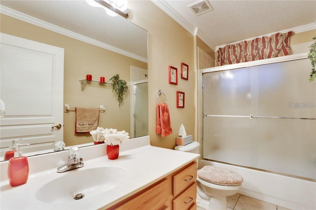 TAMPA PALMS AREA 4 PRCL 17 - Residential