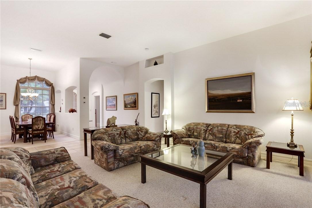 TAMPA PALMS AREA 4 PRCL 17 - Residential