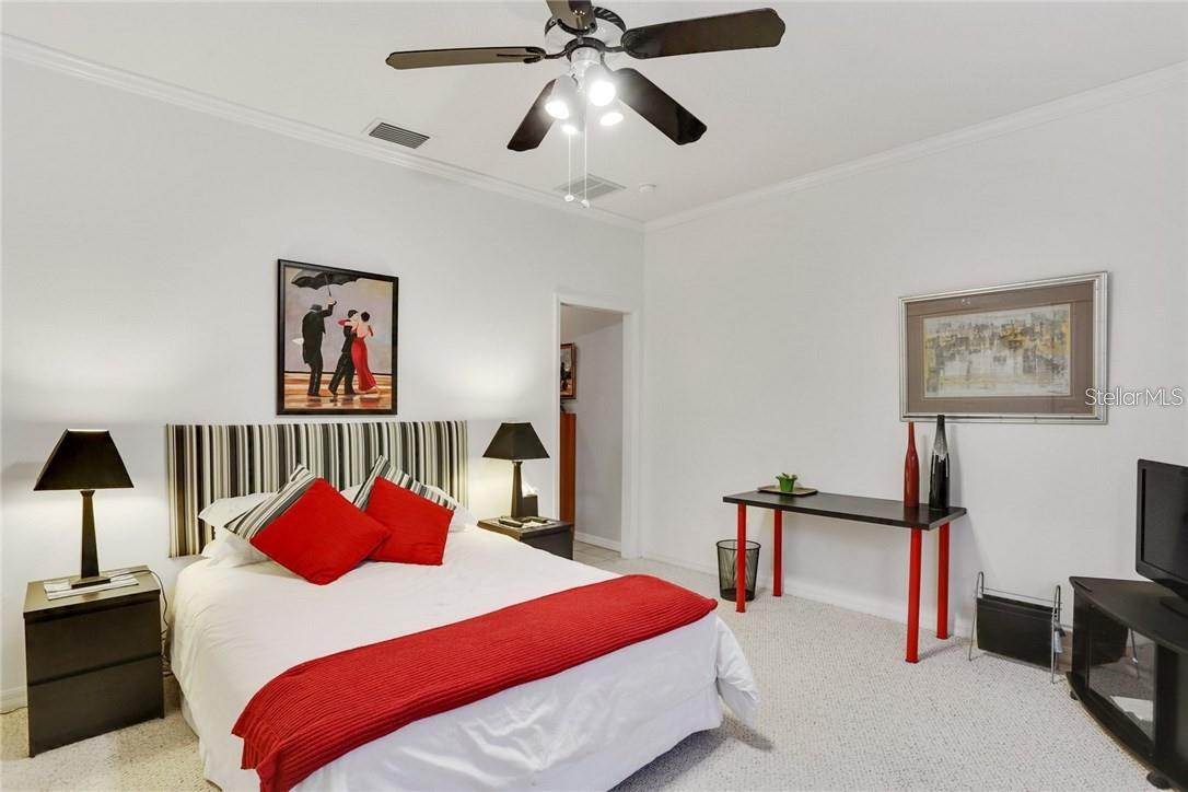 TAMPA PALMS AREA 4 PRCL 17 - Residential