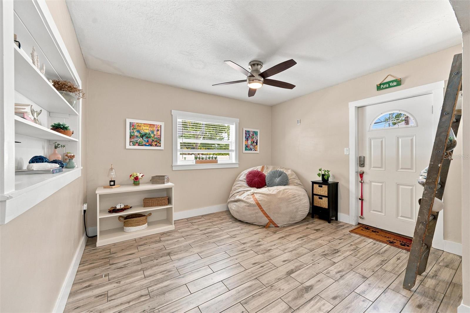 FLORIDA RIVIERA 2 - Residential