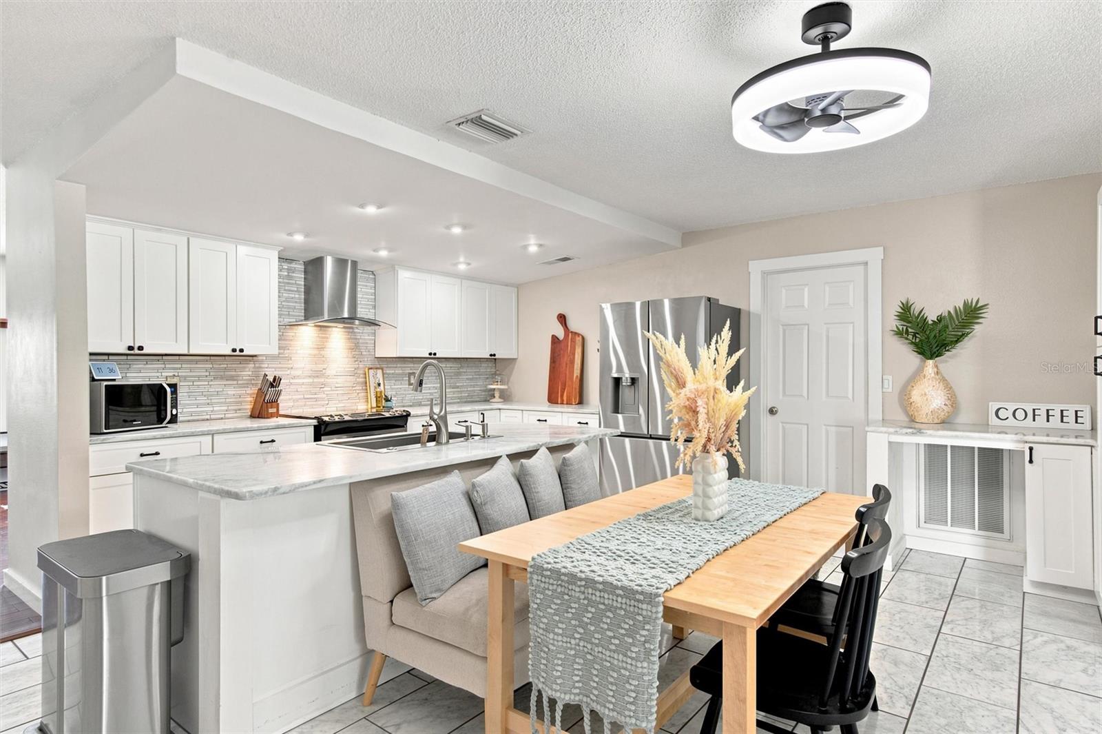 FLORIDA RIVIERA 2 - Residential