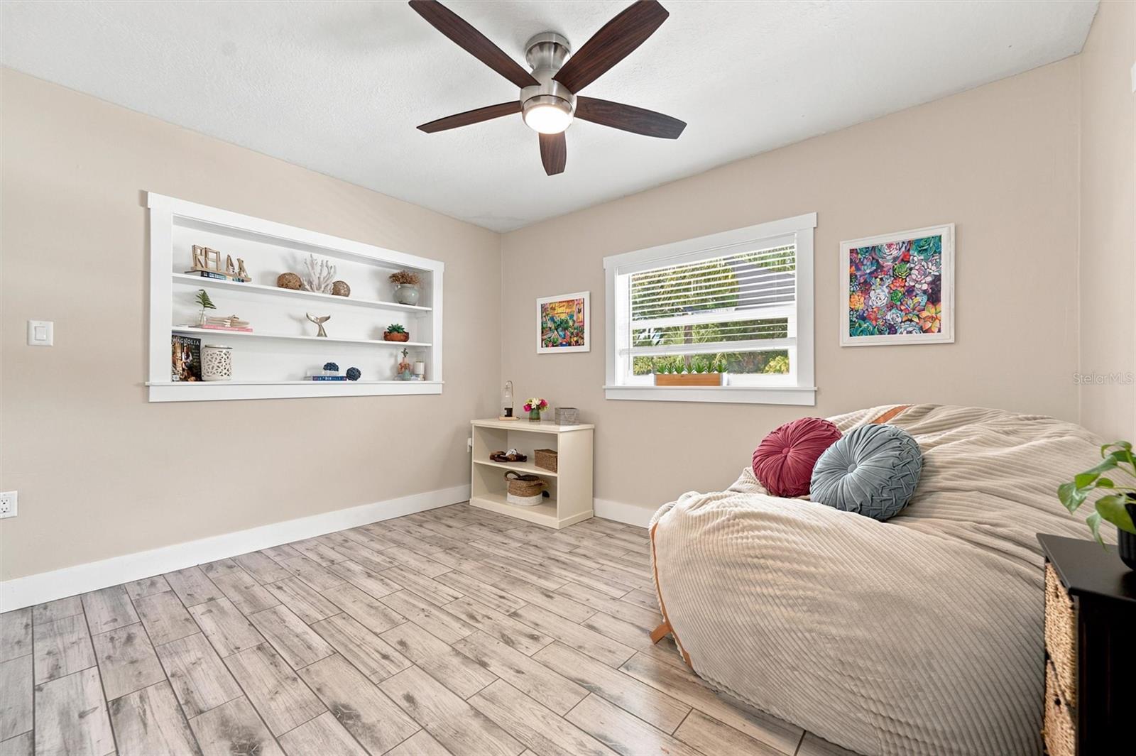 FLORIDA RIVIERA 2 - Residential