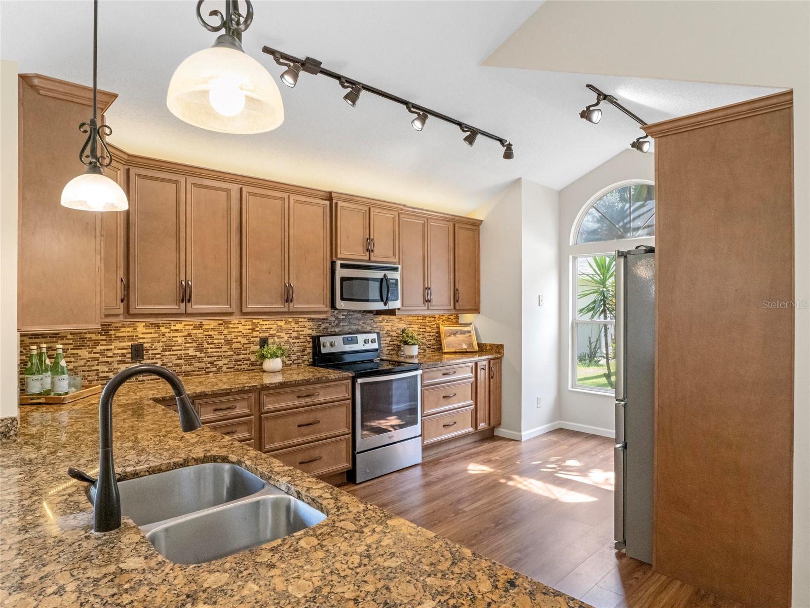 CRYSTAL CREEK UNIT 1 - Residential