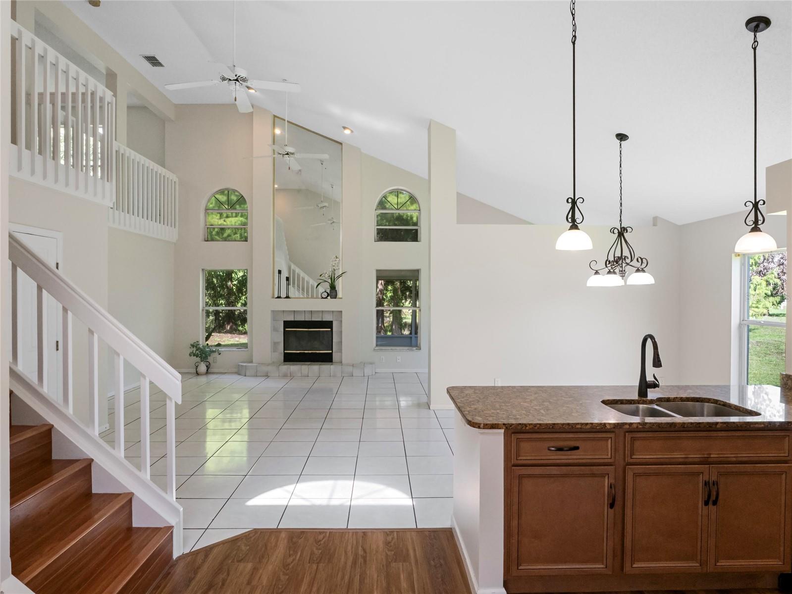CRYSTAL CREEK UNIT 1 - Residential
