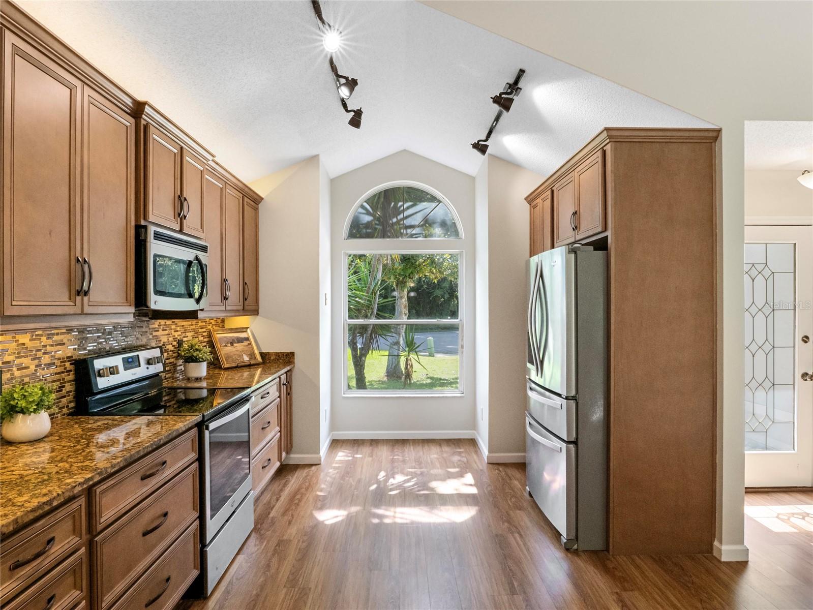 CRYSTAL CREEK UNIT 1 - Residential