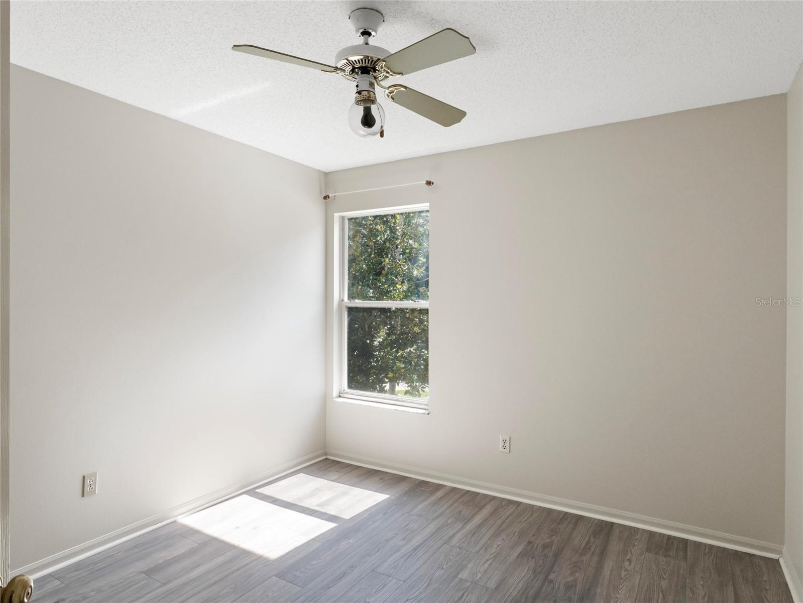 CRYSTAL CREEK UNIT 1 - Residential