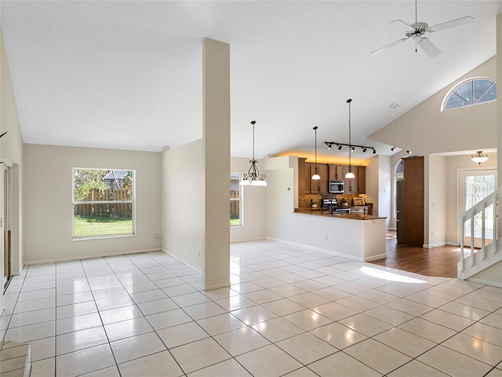 CRYSTAL CREEK UNIT 1 - Residential
