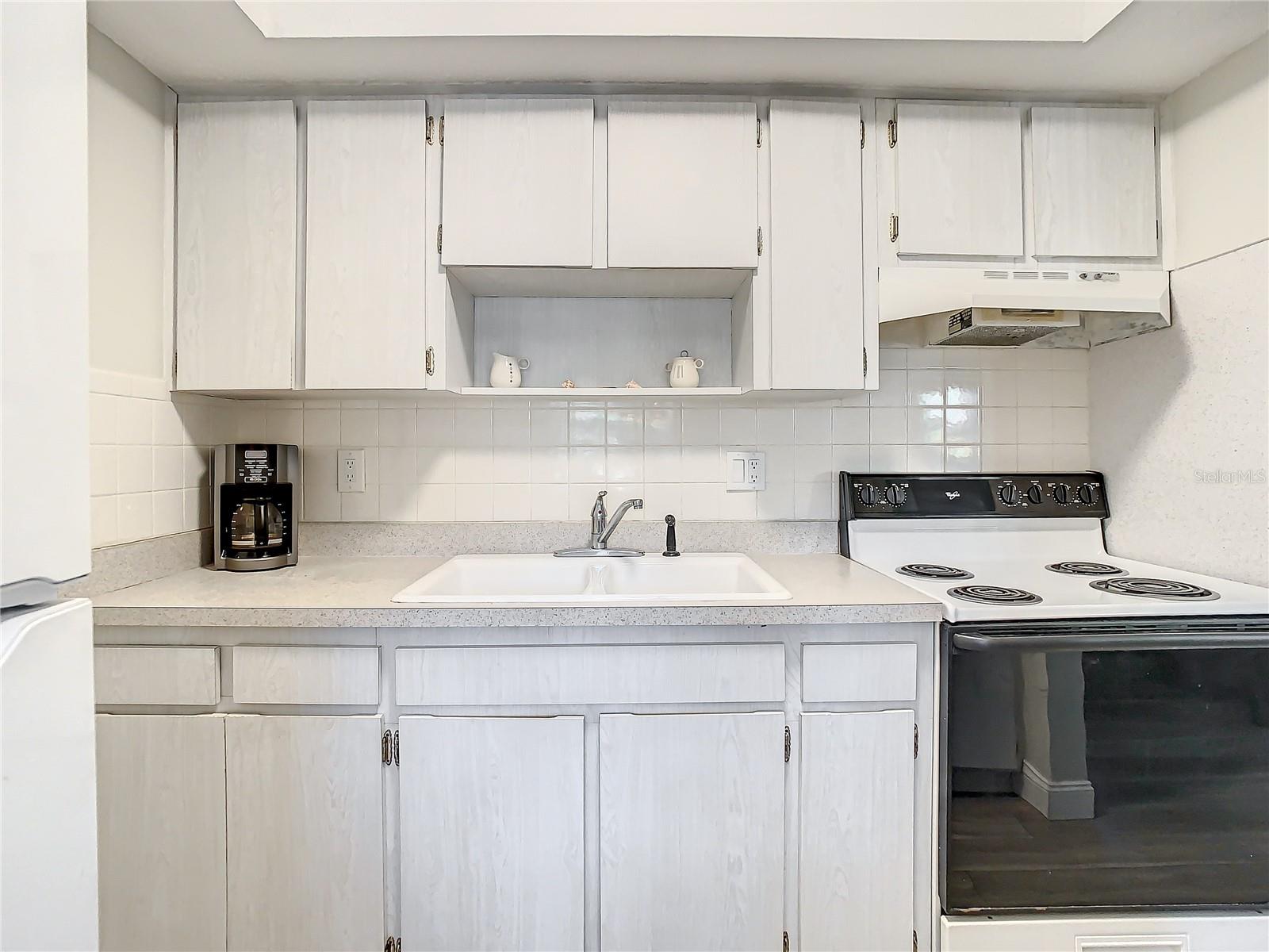 HEATHER LAKE APTS CONDO - Residential