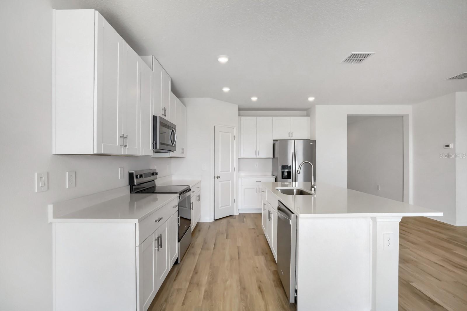 SALT MEADOWS - Residential