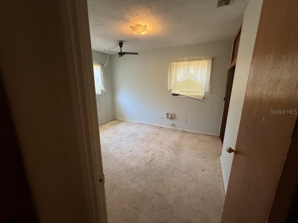 TILSEN MANOR BLKS 2 3 4 5 6 8 - Residential