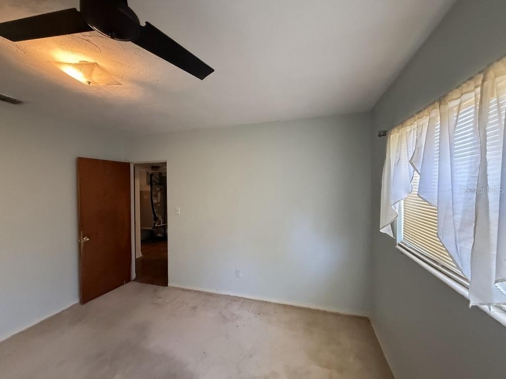 TILSEN MANOR BLKS 2 3 4 5 6 8 - Residential