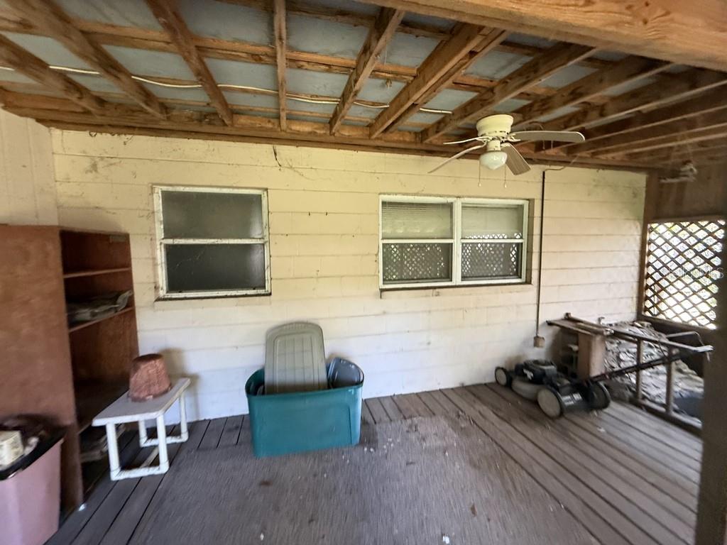 TILSEN MANOR BLKS 2 3 4 5 6 8 - Residential