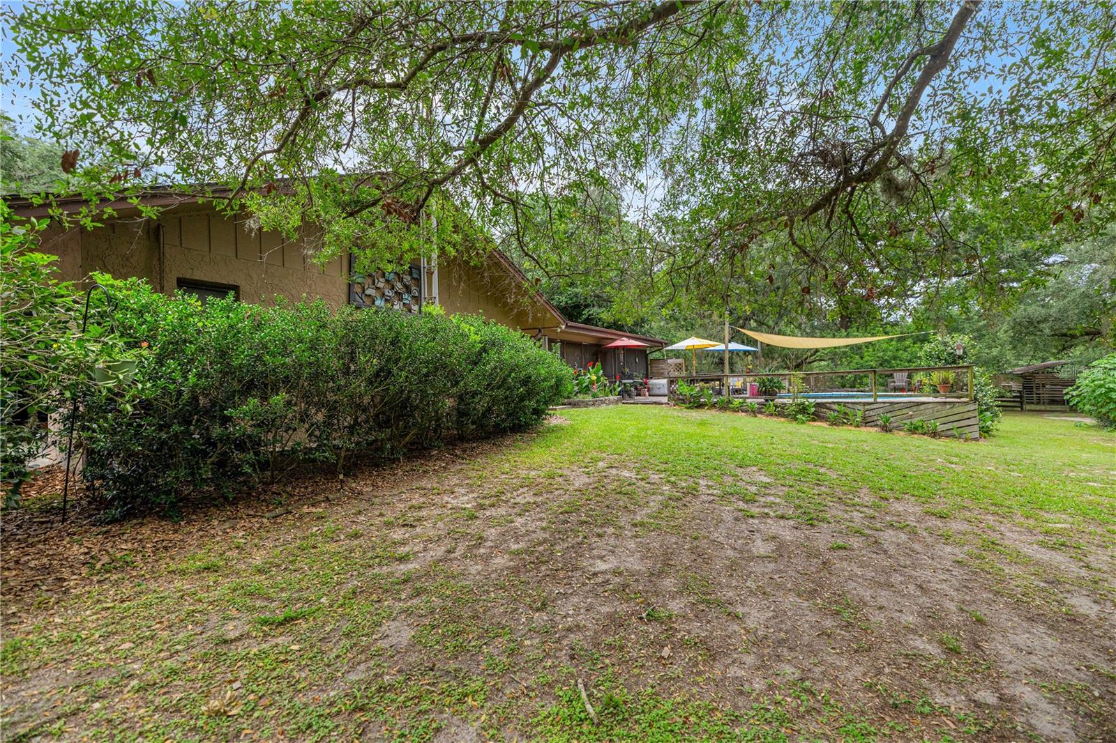 VIEW TOP ESTATES - Residential