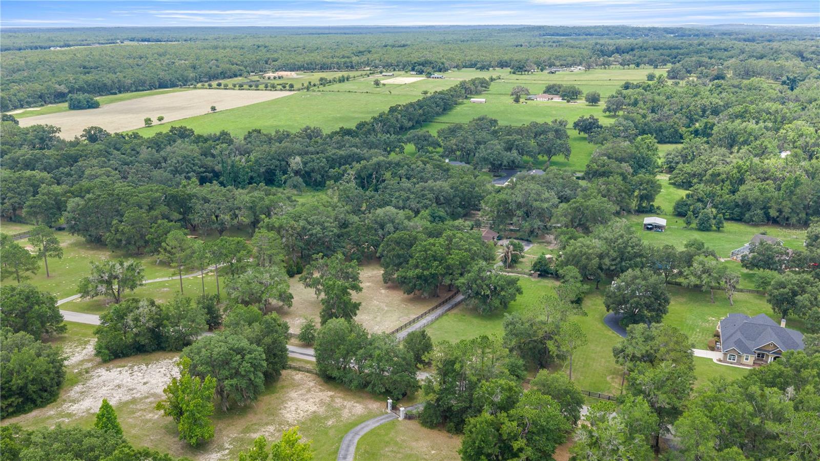 VIEW TOP ESTATES - Residential