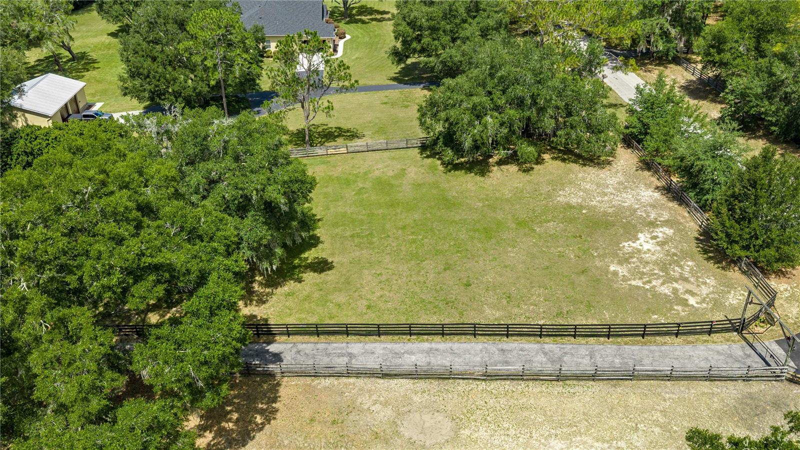 VIEW TOP ESTATES - Residential