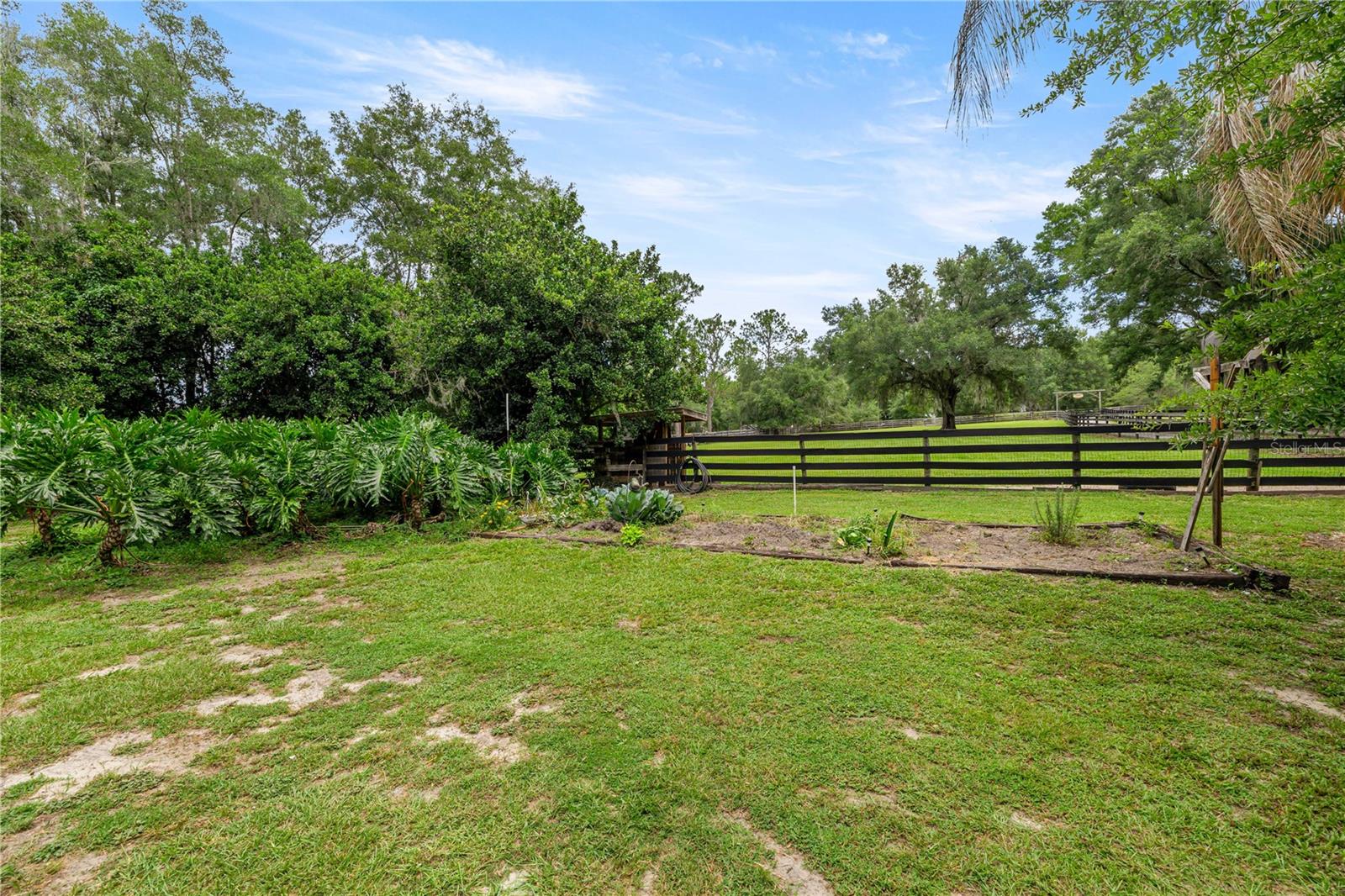 VIEW TOP ESTATES - Residential