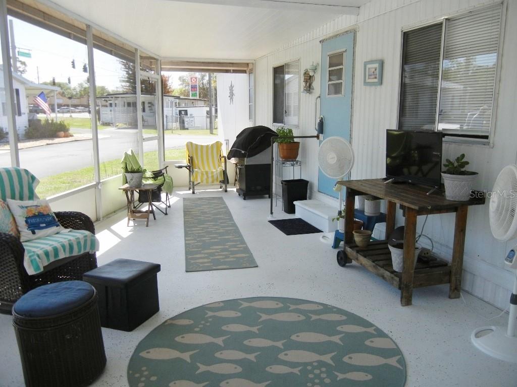 LES CHATEAU VILLA MOBILE HOME PARK - Residential