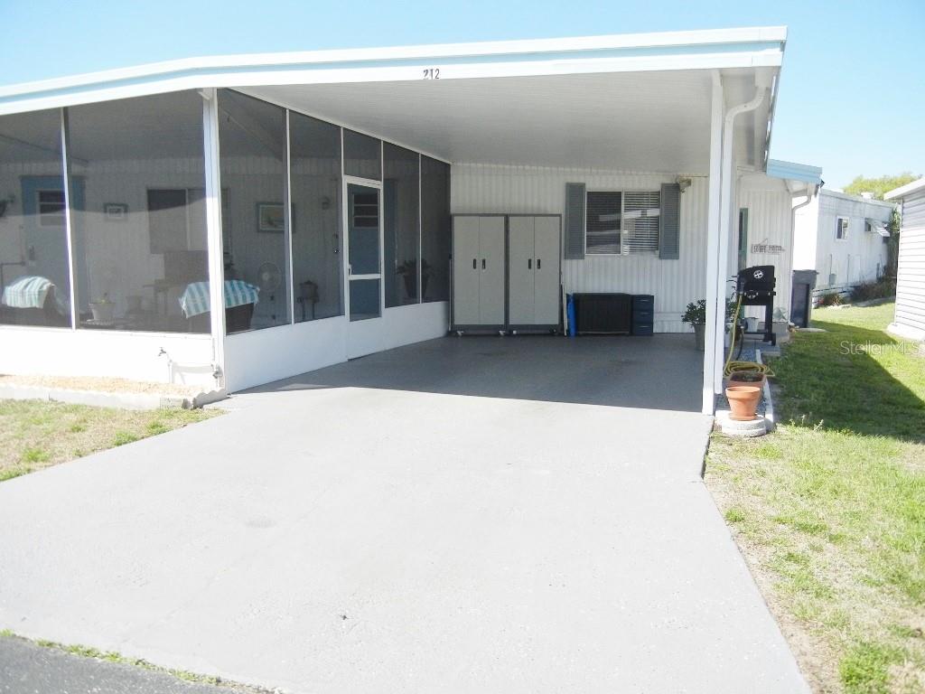LES CHATEAU VILLA MOBILE HOME PARK - Residential