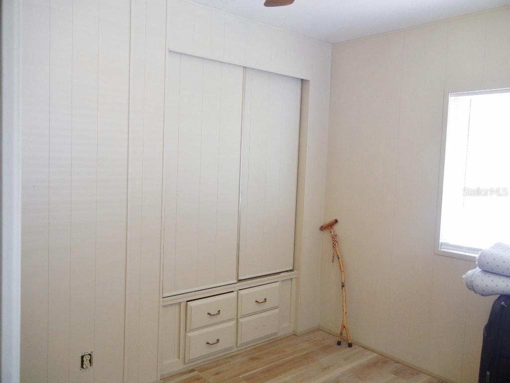 LES CHATEAU VILLA MOBILE HOME PARK - Residential