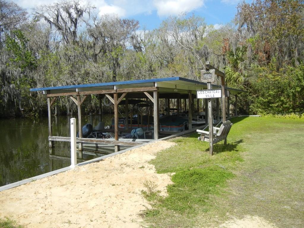 LES CHATEAU VILLA MOBILE HOME PARK - Residential