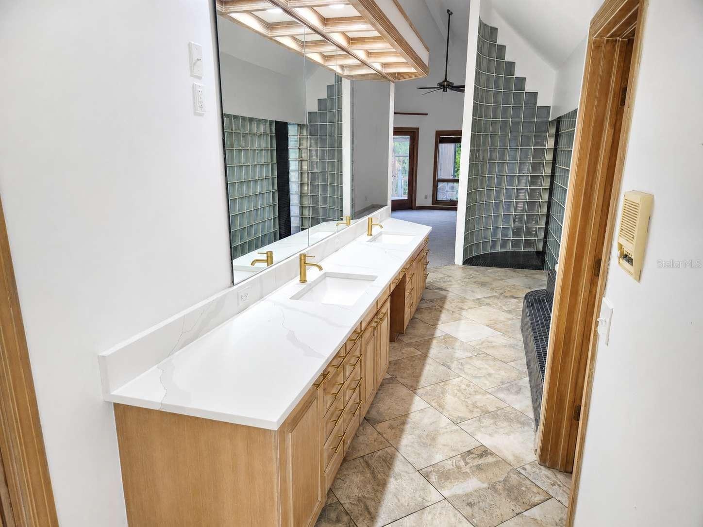 SANCTUARY AT COBBS LANDING THE - Residential