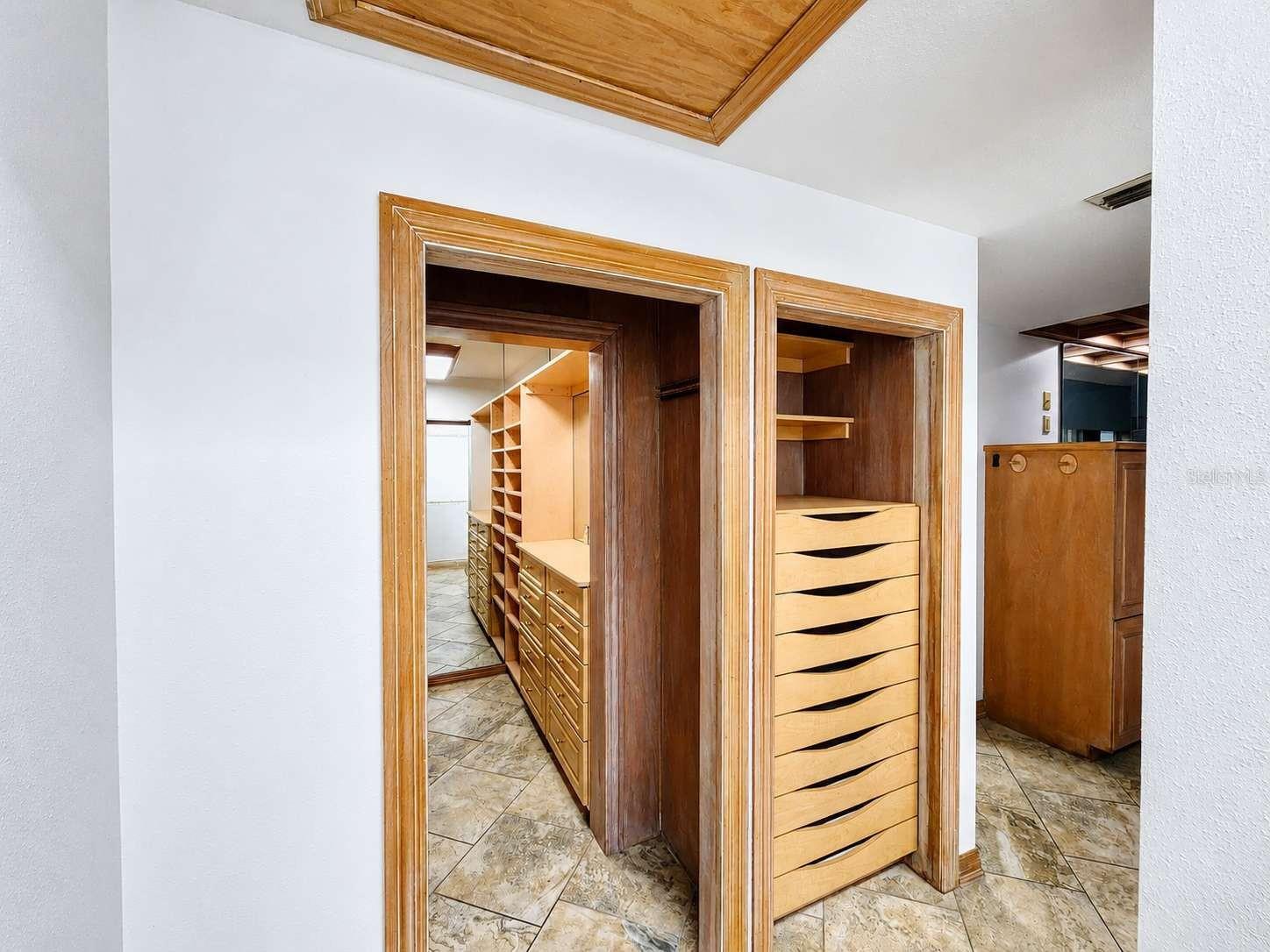 SANCTUARY AT COBBS LANDING THE - Residential
