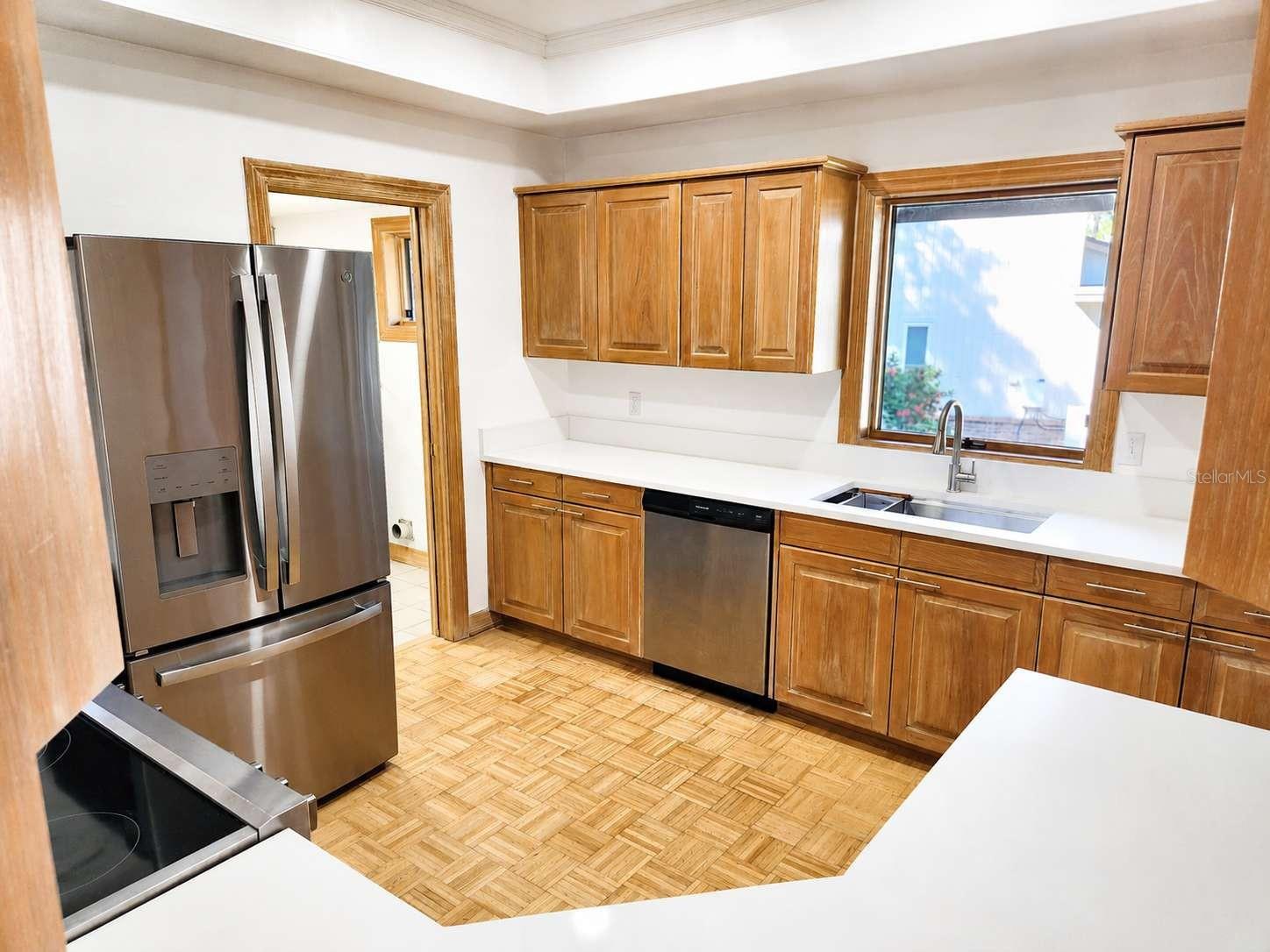SANCTUARY AT COBBS LANDING THE - Residential