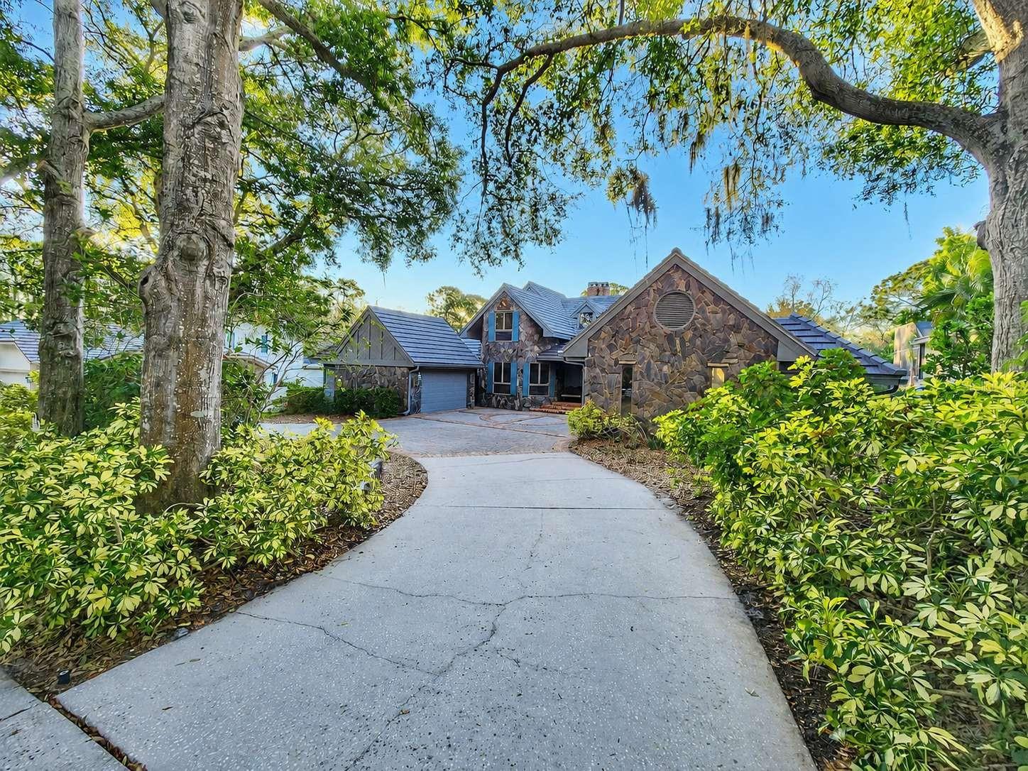 SANCTUARY AT COBBS LANDING THE - Residential