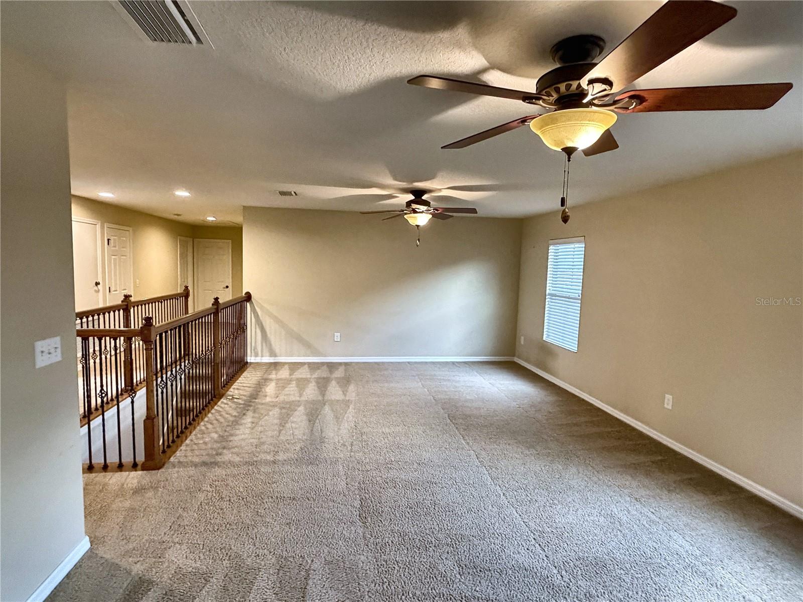 HIDDEN BAYOU TWNHMS - Residential Lease