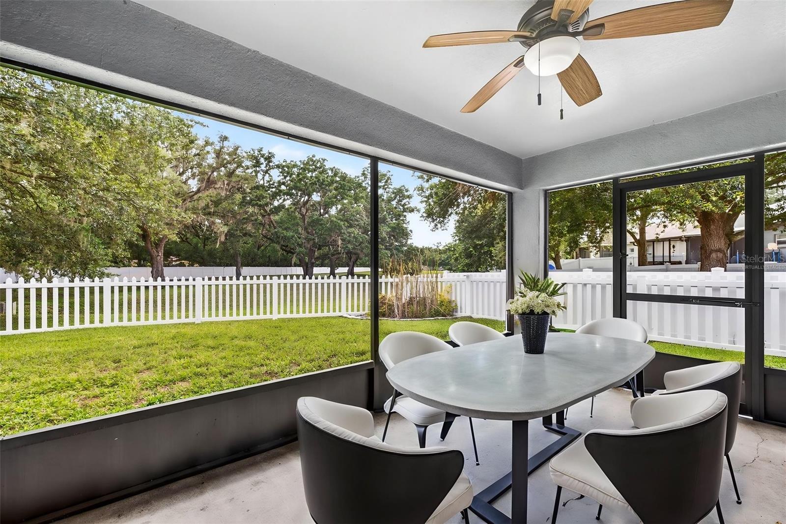DEER PARK - Residential