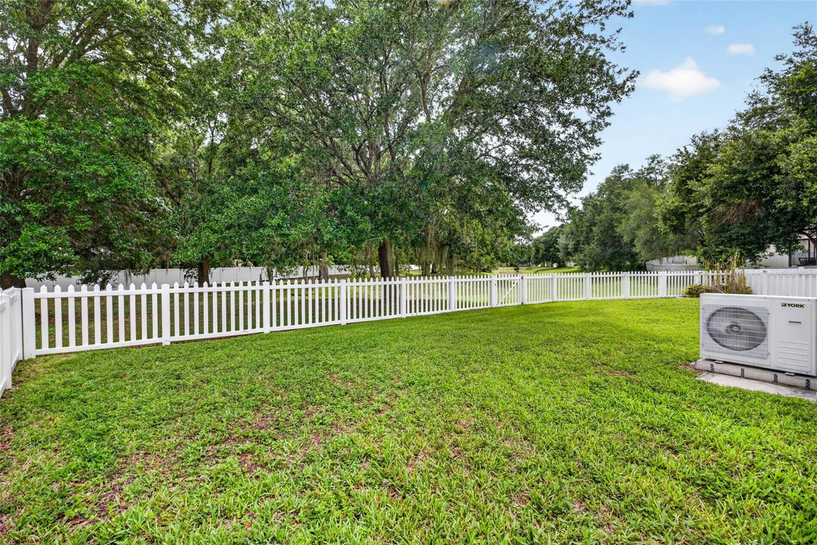 DEER PARK - Residential
