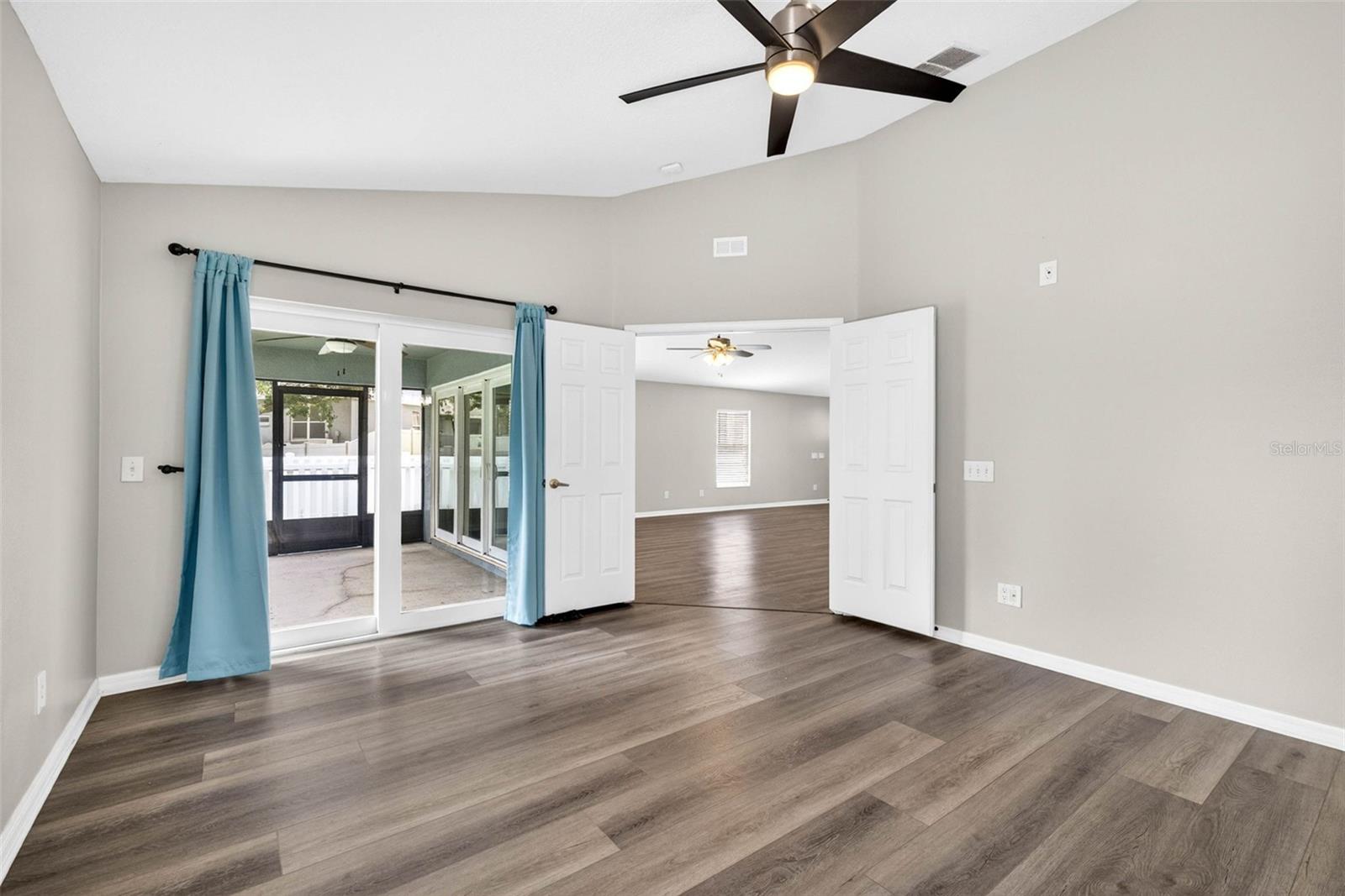 DEER PARK - Residential